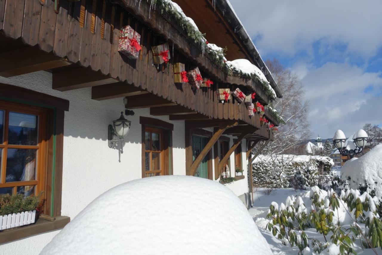 Hollhouse - Bed & Breakfast Hinterzarten Eksteriør bilde