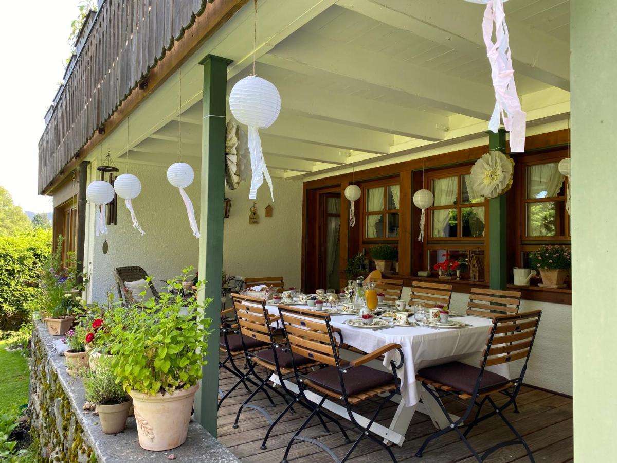 Hollhouse - Bed & Breakfast Hinterzarten Eksteriør bilde